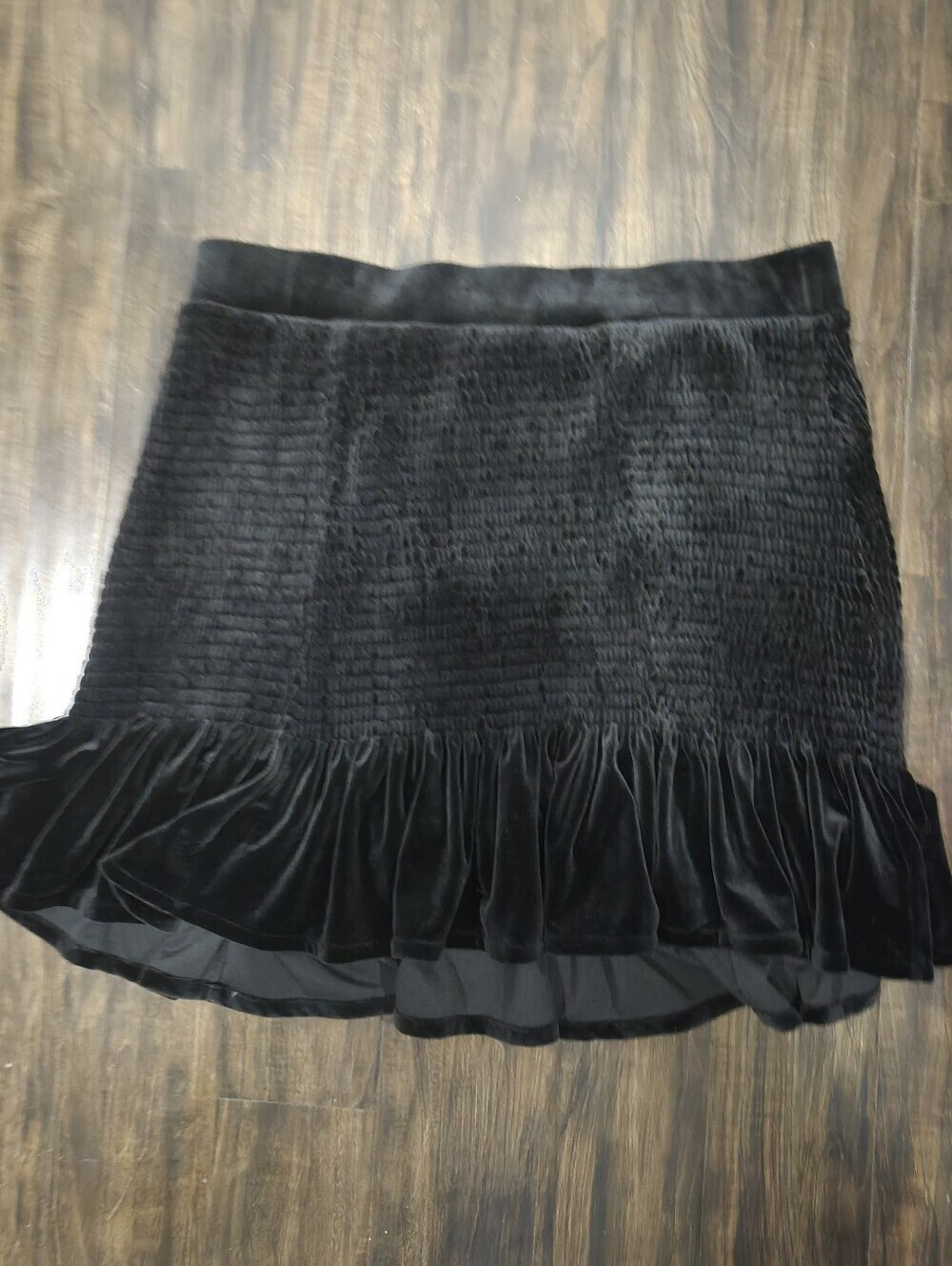 Torrid Black Stretch Crushed Velvet Smocked Tiered Ruffle Mini Skirt 3X / 3